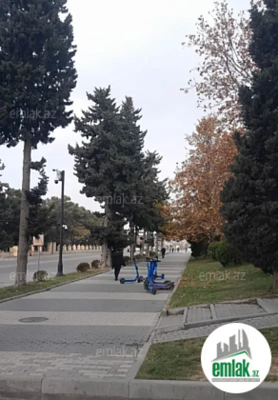 Satılır 1 otaqlı köhnə tikili 30 m²