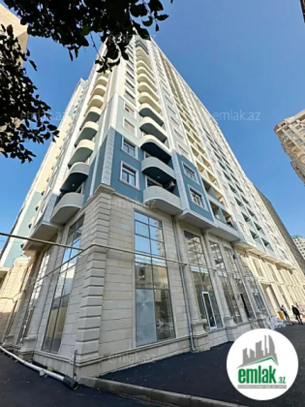 Satılır 4 otaqlı yeni tikili 180 m²