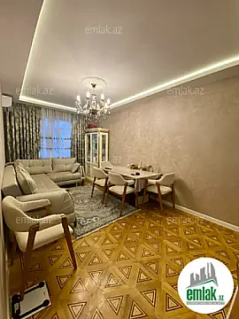 Satılır 2 otaqlı köhnə tikili 70 m² — Bakı 2 otaq 70.00 m²