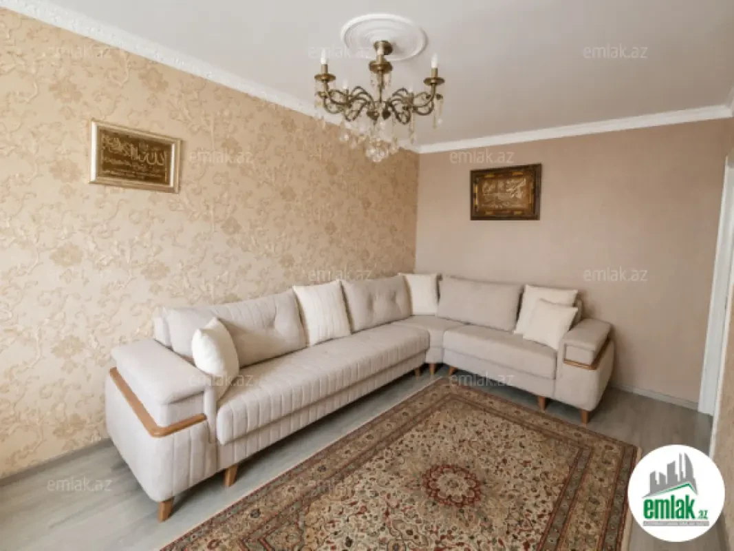 Satılır 2 otaqlı köhnə tikili 75 m²