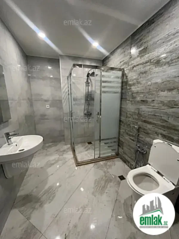 Satılır 2 otaqlı yeni tikili 64 m²
