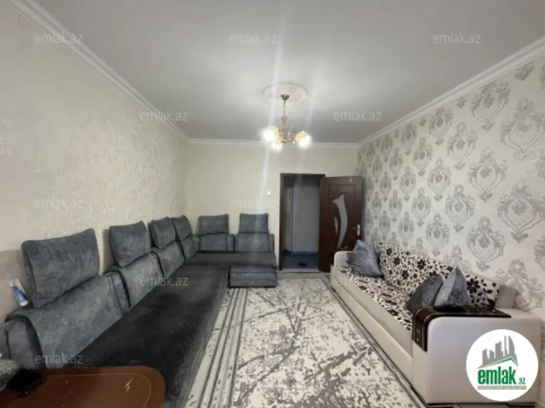 Satılır 2 otaqlı köhnə tikili 60 m²
