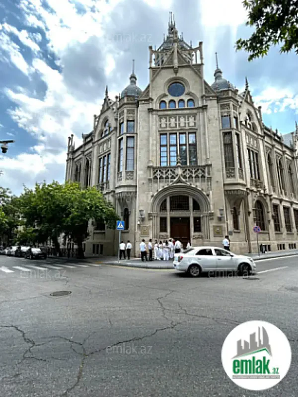 Satılır 2 otaqlı köhnə tikili 37 m²