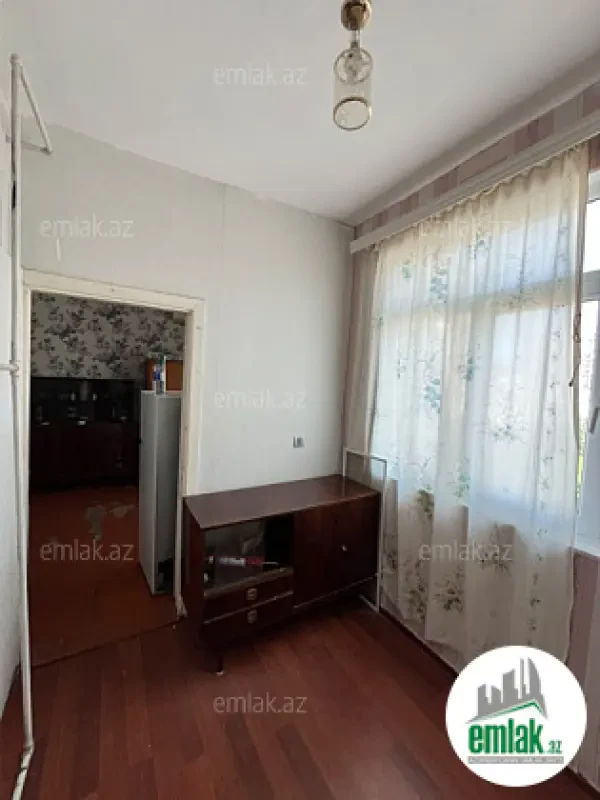 Satılır 2 otaqlı köhnə tikili 36 m²