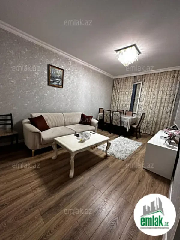 Satılır 2 otaqlı köhnə tikili 55 m²