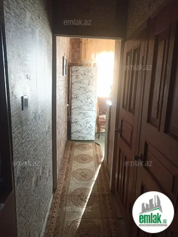 Satılır 2 otaqlı köhnə tikili 50 m²