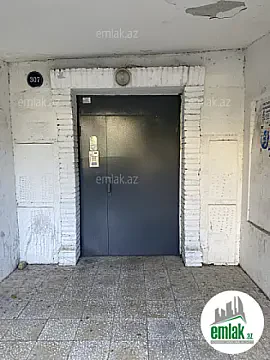 Satılır 4 otaqlı köhnə tikili 70 m² — Bakı 4 otaq 70.00 m²