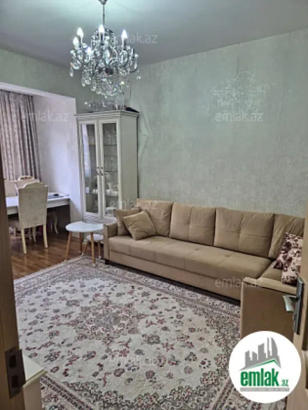 Satılır 2 otaqlı köhnə tikili 50 m²