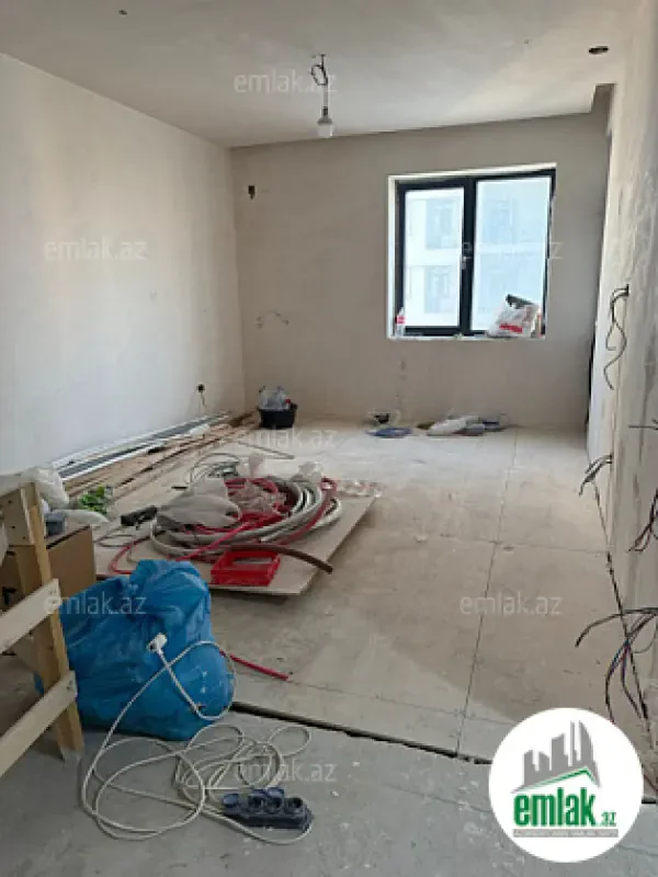 Satılır 3 otaqlı yeni tikili 78 m²