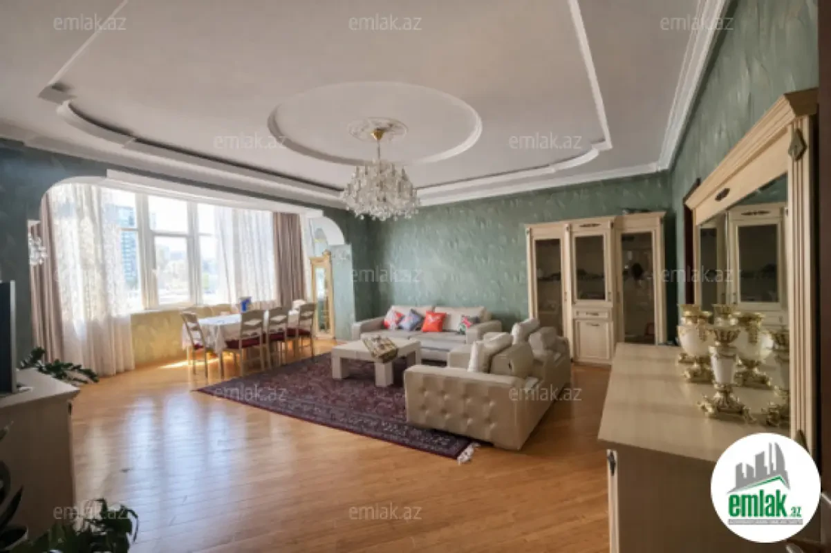 Satılır 4 otaqlı yeni tikili 148 m²