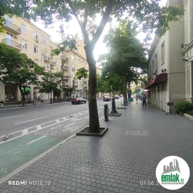 Satılır 2 otaqlı köhnə tikili 35 m²