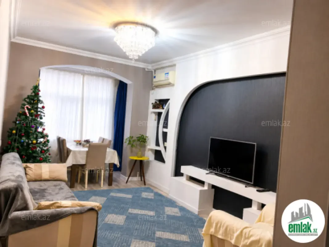 Satılır 3 otaqlı köhnə tikili 90 m²