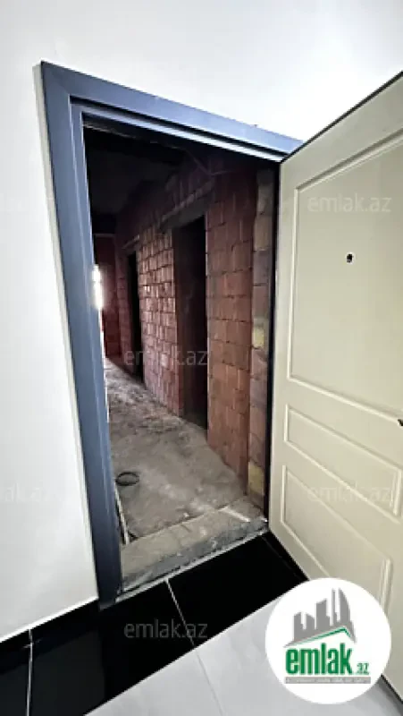 Satılır 3 otaqlı yeni tikili 105 m²