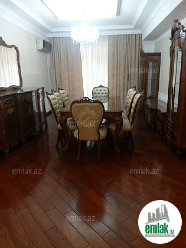 Satılır 3 otaqlı yeni tikili 160 m²
