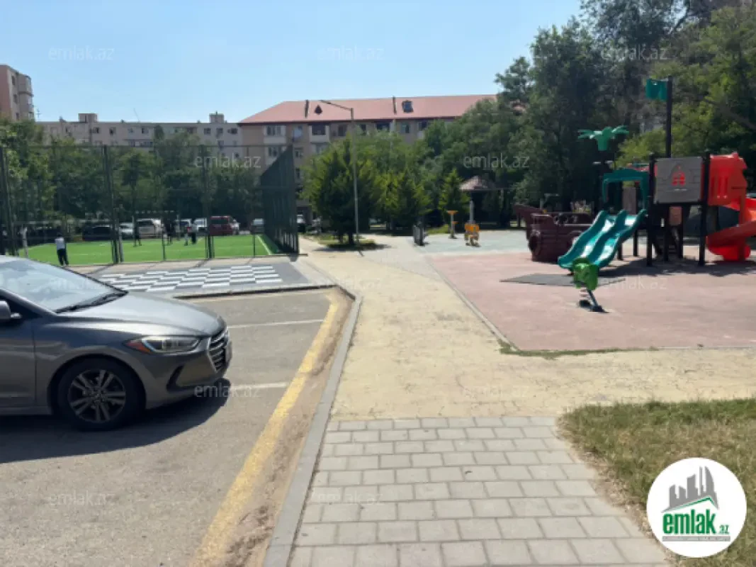 Satılır 2 otaqlı köhnə tikili 43 m²