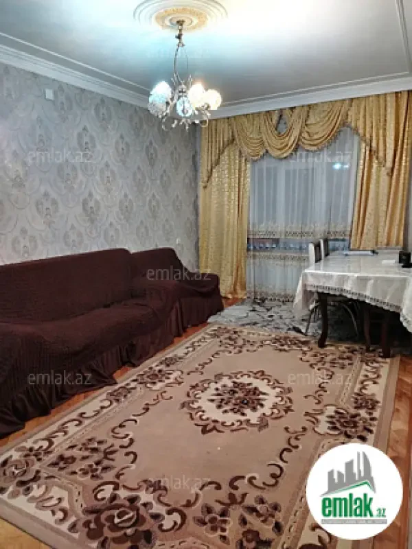 Satılır 3 otaqlı köhnə tikili 80 m²