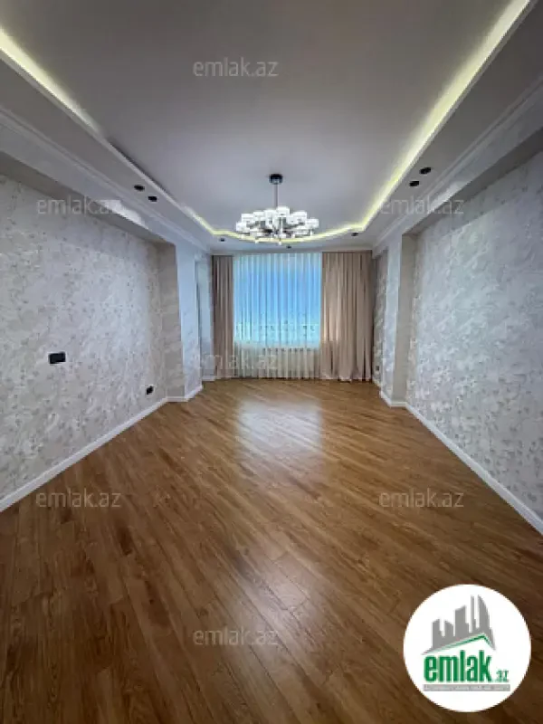 Satılır 3 otaqlı yeni tikili 130 m²