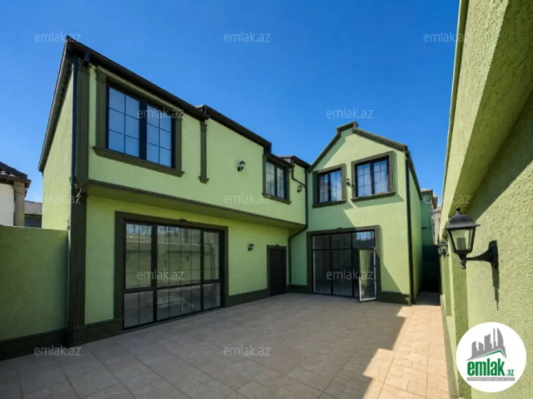 Satılır 5 otaqlı həyət evi 220 m²