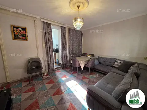 Satılır 2 otaqlı köhnə tikili 33 m² — Bakı 2 otaq 33.00 m²