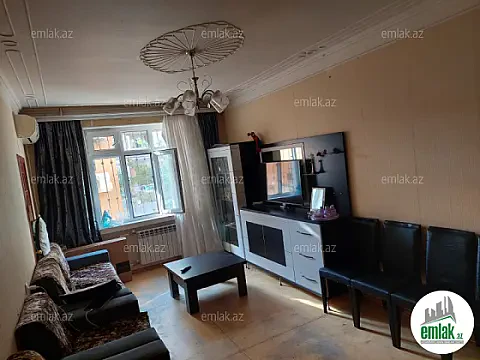 Satılır 4 otaqlı köhnə tikili 85 m² — Bakı 4 otaq 85.00 m²