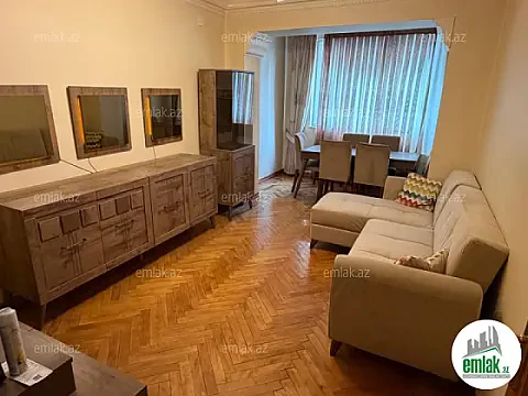Satılır 3 otaqlı köhnə tikili 80 m² — Bakı 3 otaq 80.00 m²