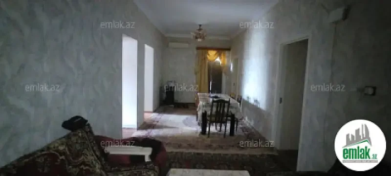 Satılır 4 otaqlı mənzil 300 m² — Bakı 4 otaq 300.00 m²