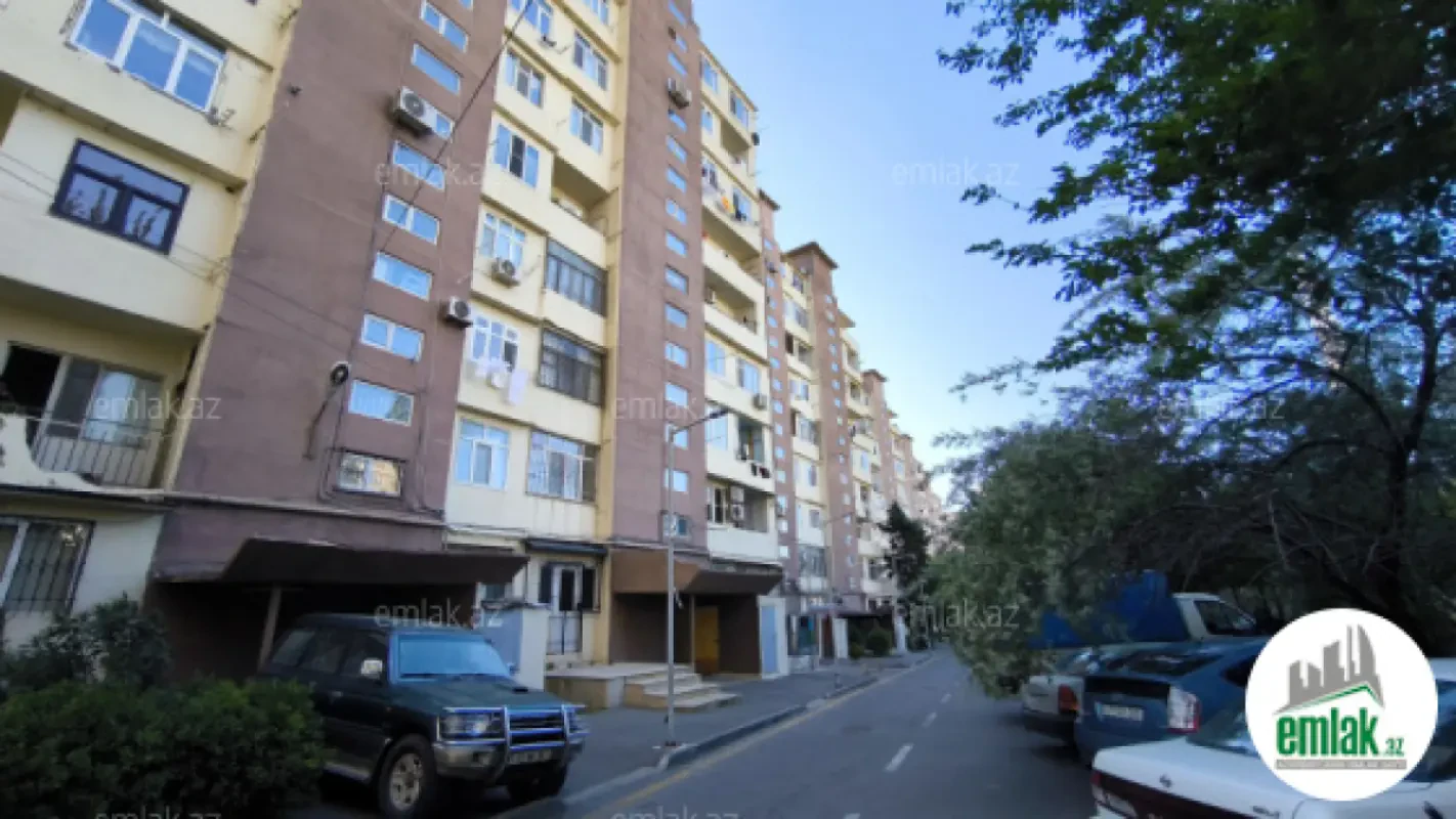 Satılır 3 otaqlı köhnə tikili 85 m²