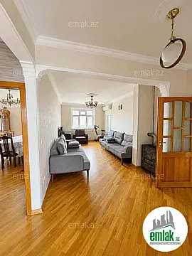 Satılır 5 otaqlı köhnə tikili 120 m² — Bakı 5 otaq 120.00 m²