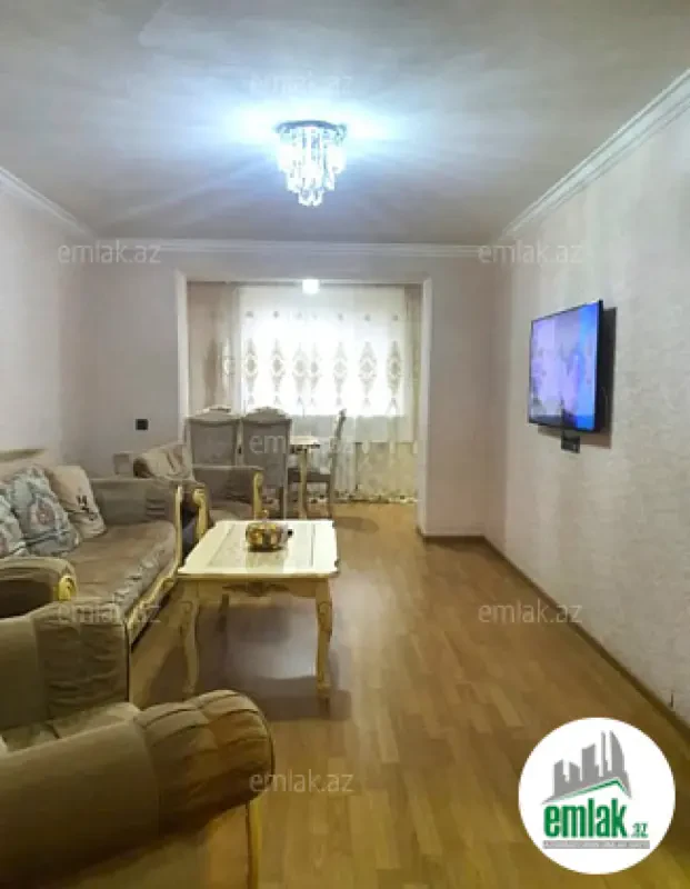 Satılır 3 otaqlı köhnə tikili 75 m²
