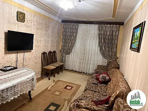 Satılır 3 otaqlı köhnə tikili 90 m² — Bakı 3 otaq 90.00 m²