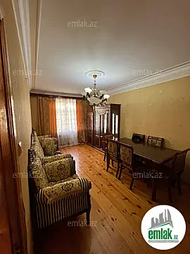 Satılır 3 otaqlı köhnə tikili 90 m² — Bakı 3 otaq 90.00 m²