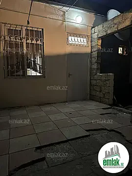 Satılır 2 otaqlı həyət evi 42 m² — Bakı 2 otaq 42.00 m²