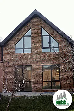 Satılır 4 otaqlı həyət evi 105 m² — Bakı 4 otaq 105.00 m²