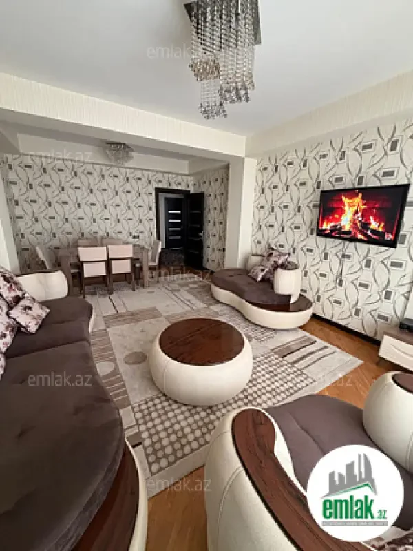 Satılır 3 otaqlı yeni tikili 120 m²