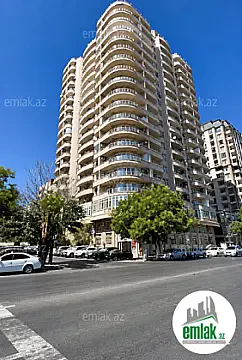 Satılır 3 otaqlı yeni tikili 141.6 m² — Bakı 3 otaq 141.60 m²