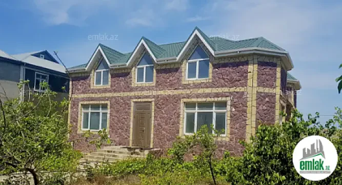 Satılır 8 otaqlı mənzil 320 m² — Bakı 8 otaq 320.00 m²