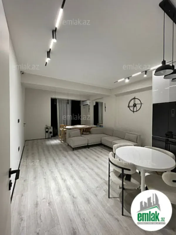 Satılır 3 otaqlı yeni tikili 80 m²