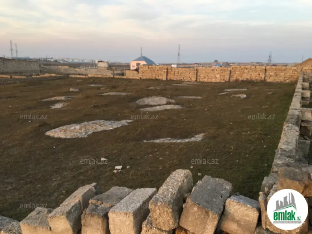 Satılır torpaq sahəsi 12 m²