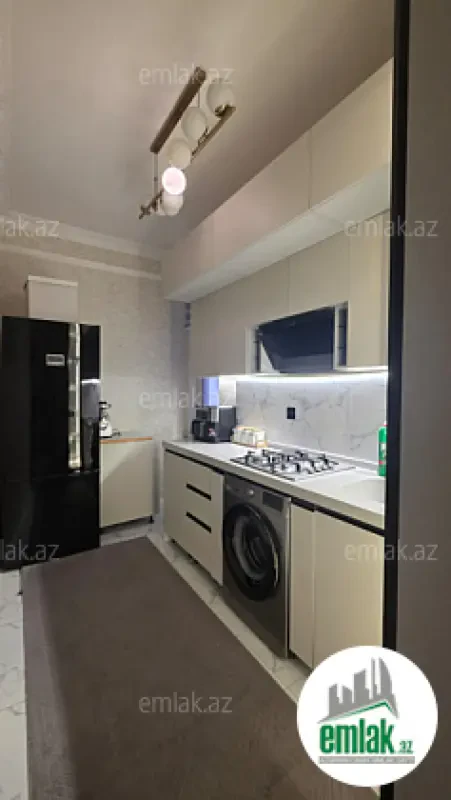 Satılır 2 otaqlı yeni tikili 60 m²