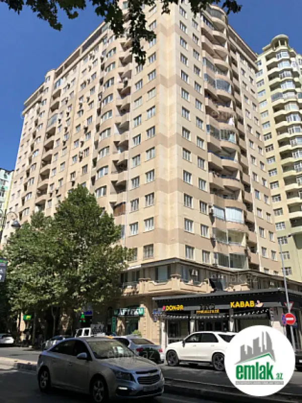 Satılır 2 otaqlı yeni tikili 85 m²