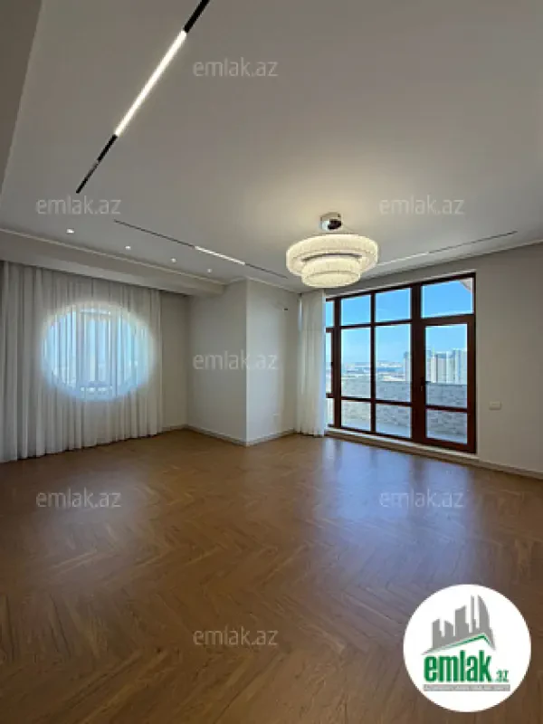 Satılır 4 otaqlı yeni tikili 220 m²
