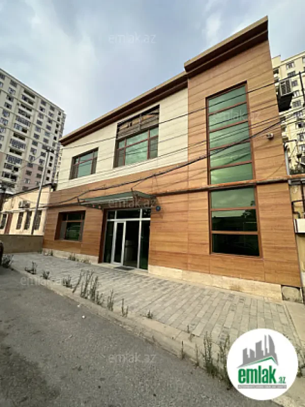 Satılır 10 otaqlı obyekt 500 m²