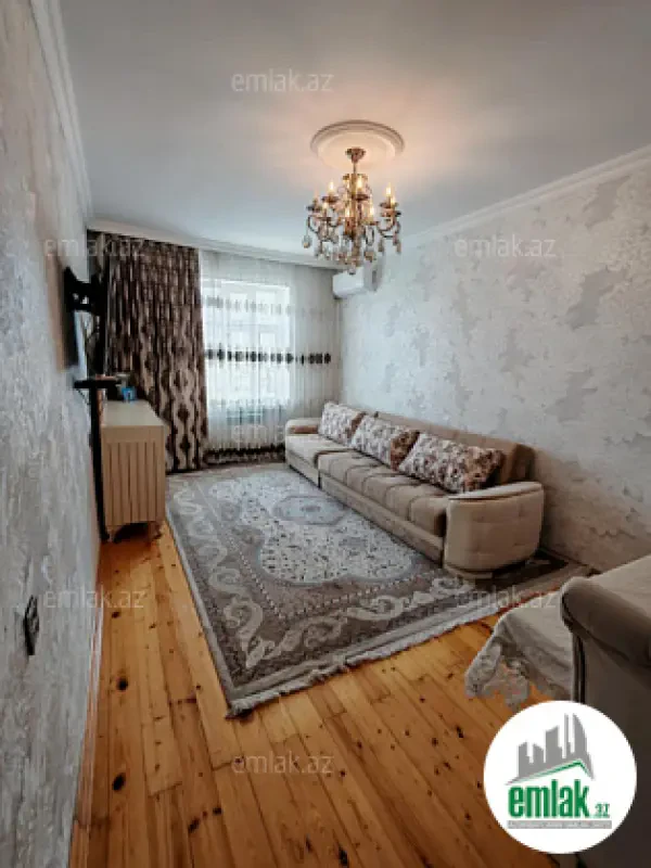 Satılır 2 otaqlı köhnə tikili 75 m²