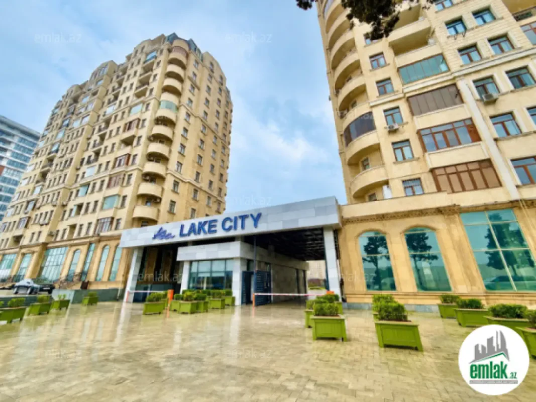 Satılır 3 otaqlı yeni tikili 70 m²