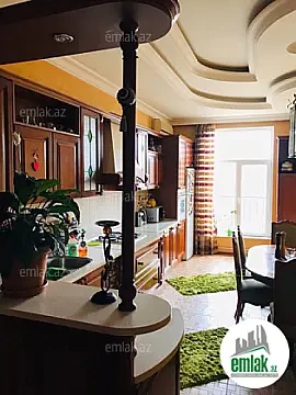 Satılır 5 otaqlı yeni tikili 200 m² — Bakı 5 otaq 200.00 m²