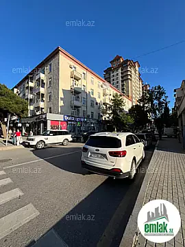 Satılır 2 otaqlı köhnə tikili 75 m² — Bakı 2 otaq 75.00 m²