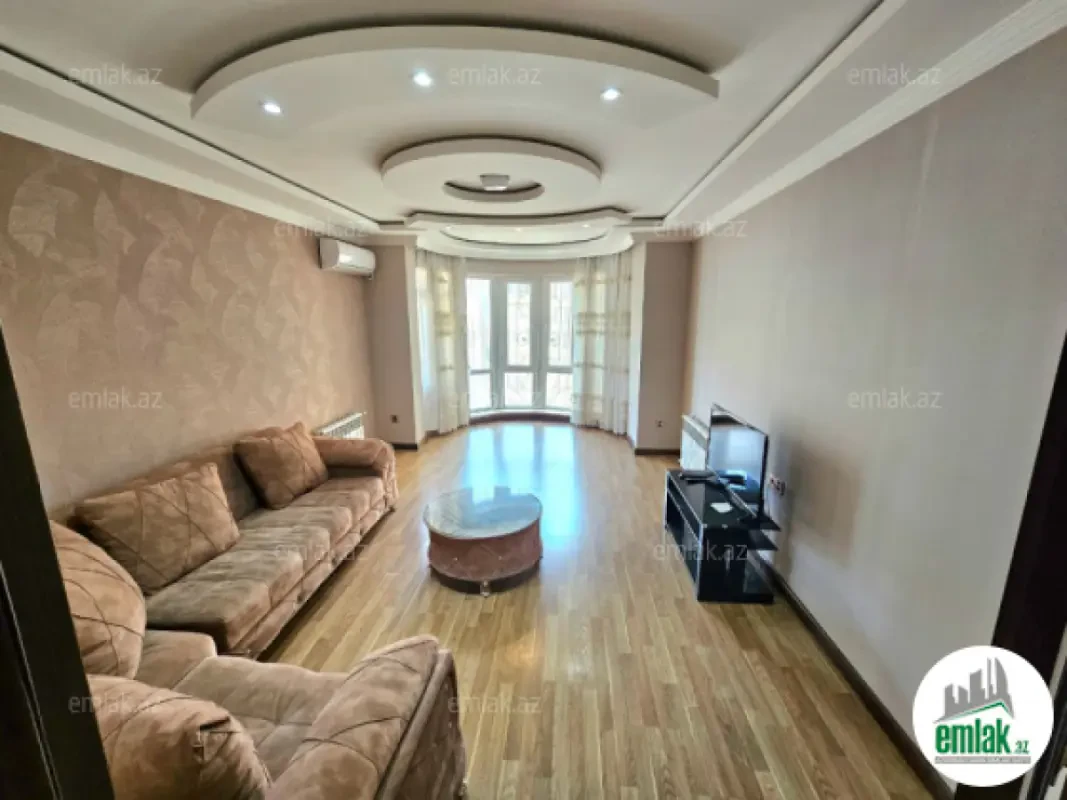 Satılır 3 otaqlı yeni tikili 100 m²