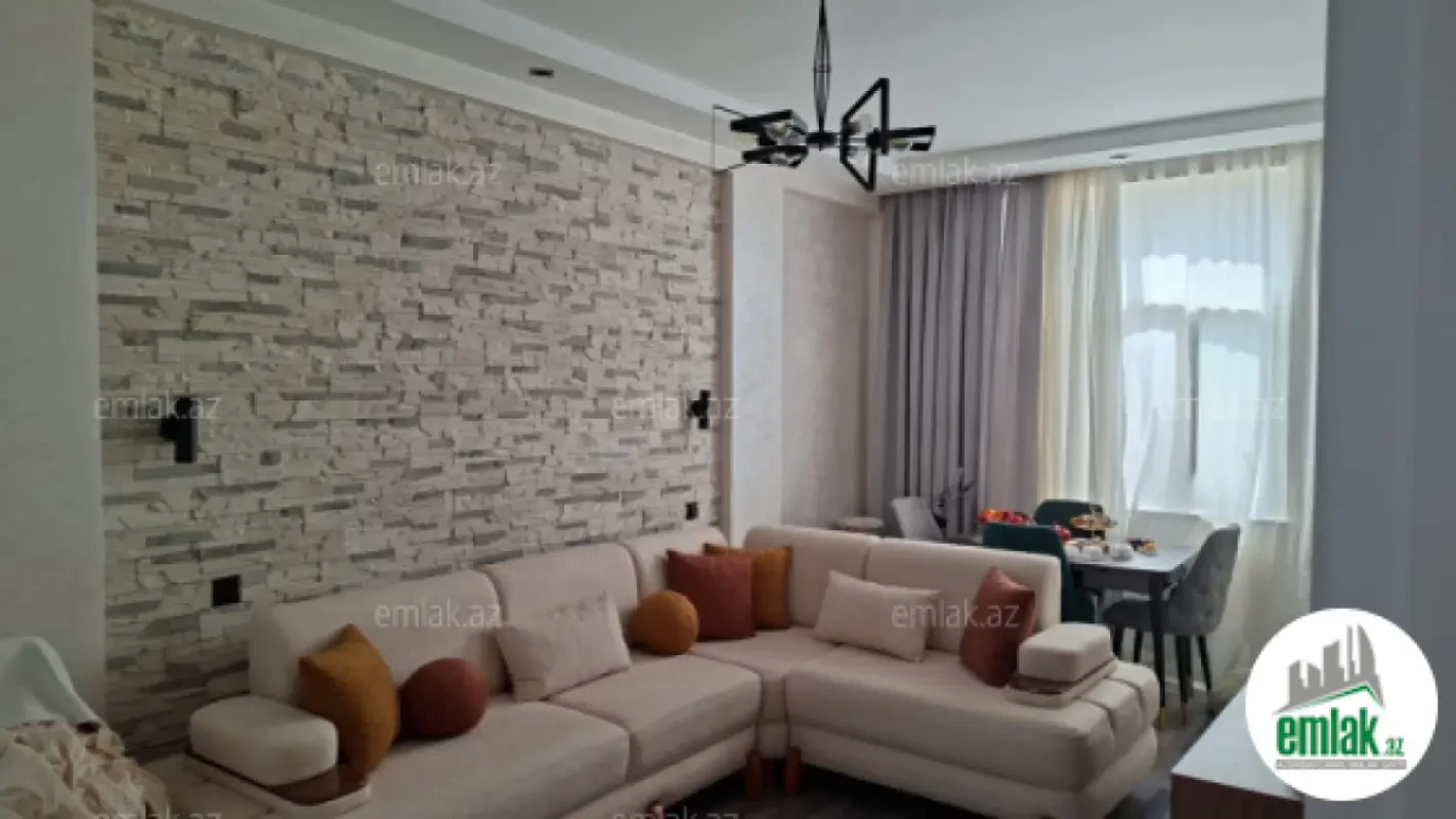 Satılır 2 otaqlı yeni tikili 70 m²