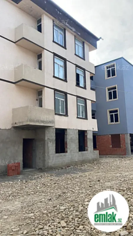 Satılır 3 otaqlı yeni tikili 86 m²