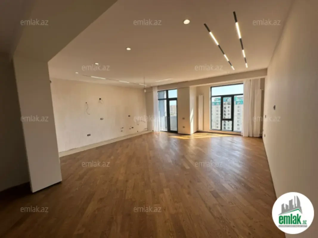 Satılır 2 otaqlı yeni tikili 85 m²